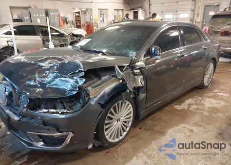 2017 Lincoln Mkz Hybrid Reserve z USA, uszkodzony, nr VIN 3LN6L5MU2HR626653